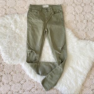 Free people olive stretch skinny distressed pants